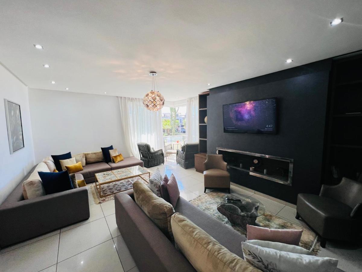 Melrose Beαch Aρραrt Pοοl Vieω Apartment Казабланка Екстериор снимка