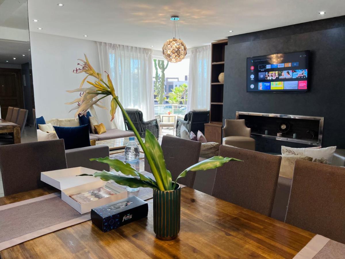 Melrose Beαch Aρραrt Pοοl Vieω Apartment Казабланка Екстериор снимка
