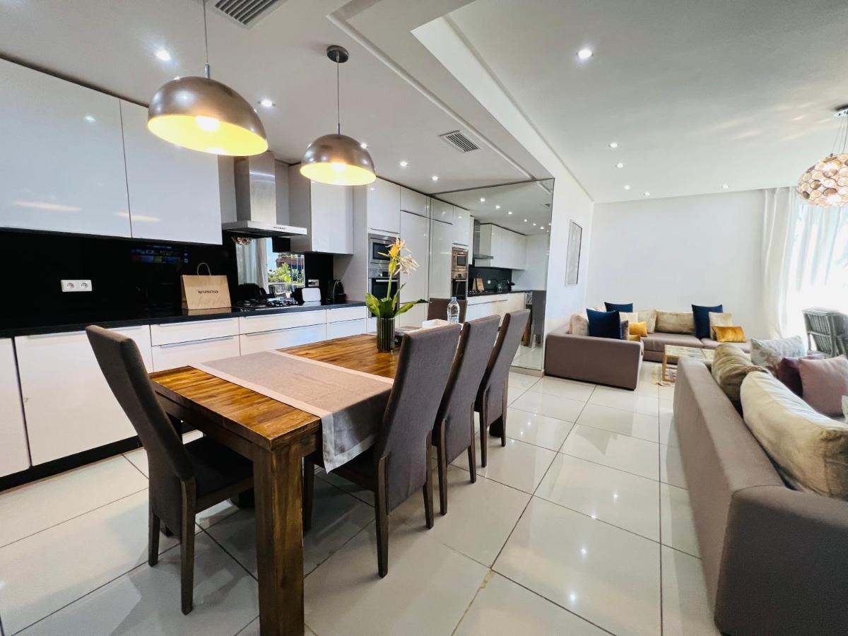Melrose Beαch Aρραrt Pοοl Vieω Apartment Казабланка Екстериор снимка